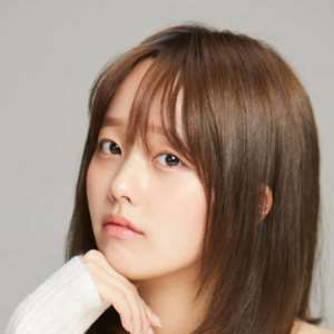  Jeong Ji so  Birthday Real Name Age Weight Height 